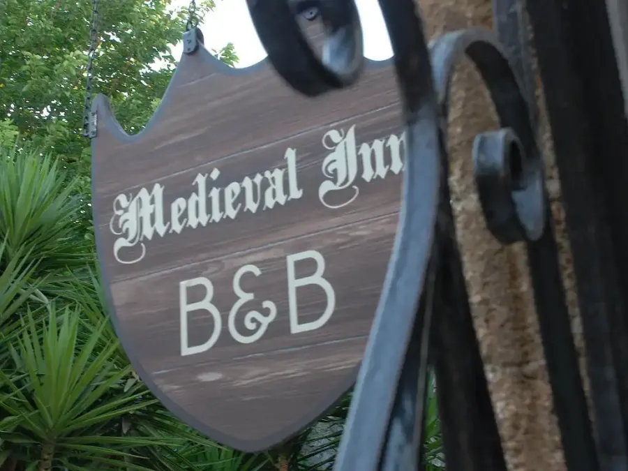 Medieval Inn - Quadruple Room